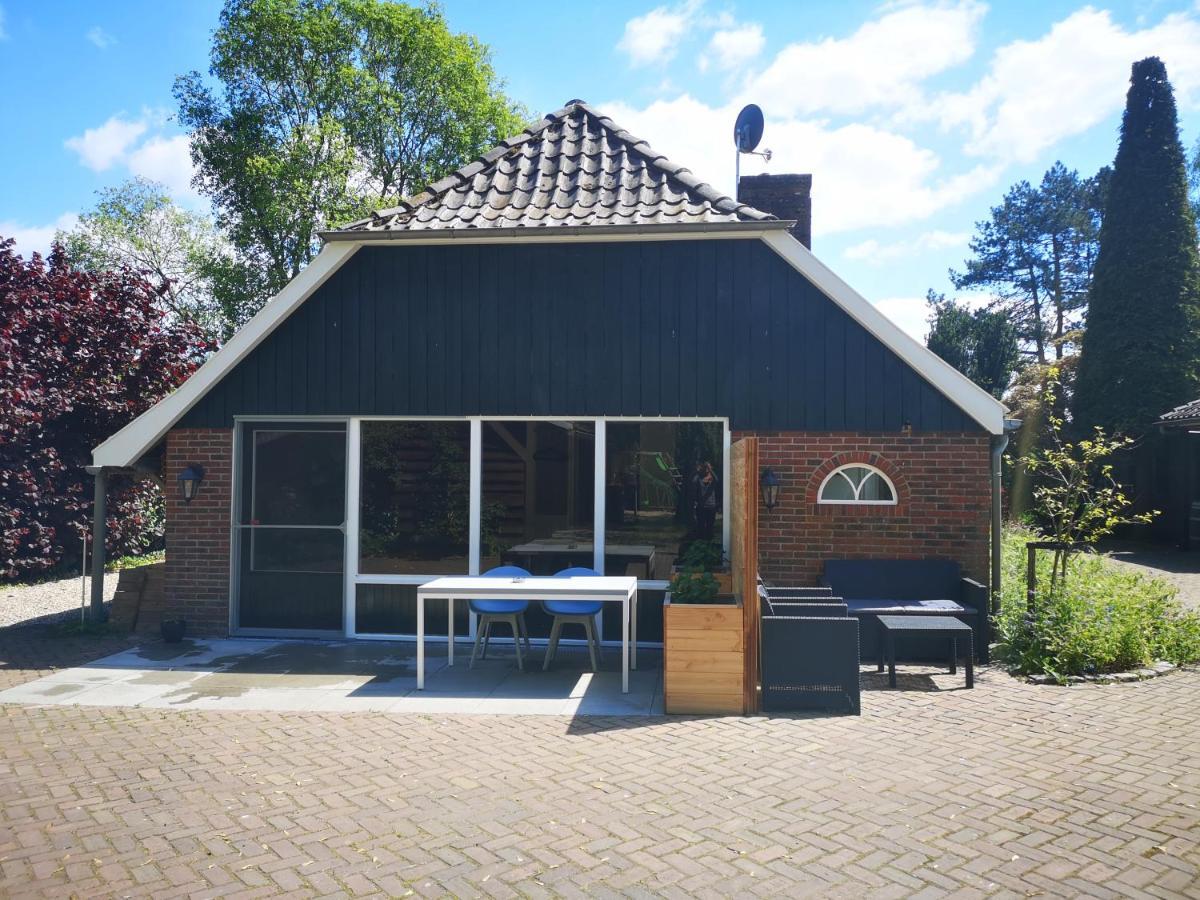 Gastenverblijf 'T Oelengoor Sinderen Exteriér fotografie